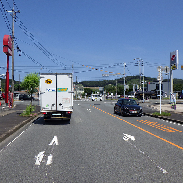道路標識（案内・片持式）の施工事例